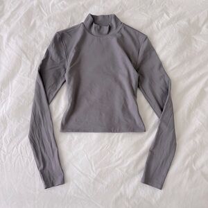 Aritzia Babaton Contour Mockneck Longsleeve in Rocky Grey Size S